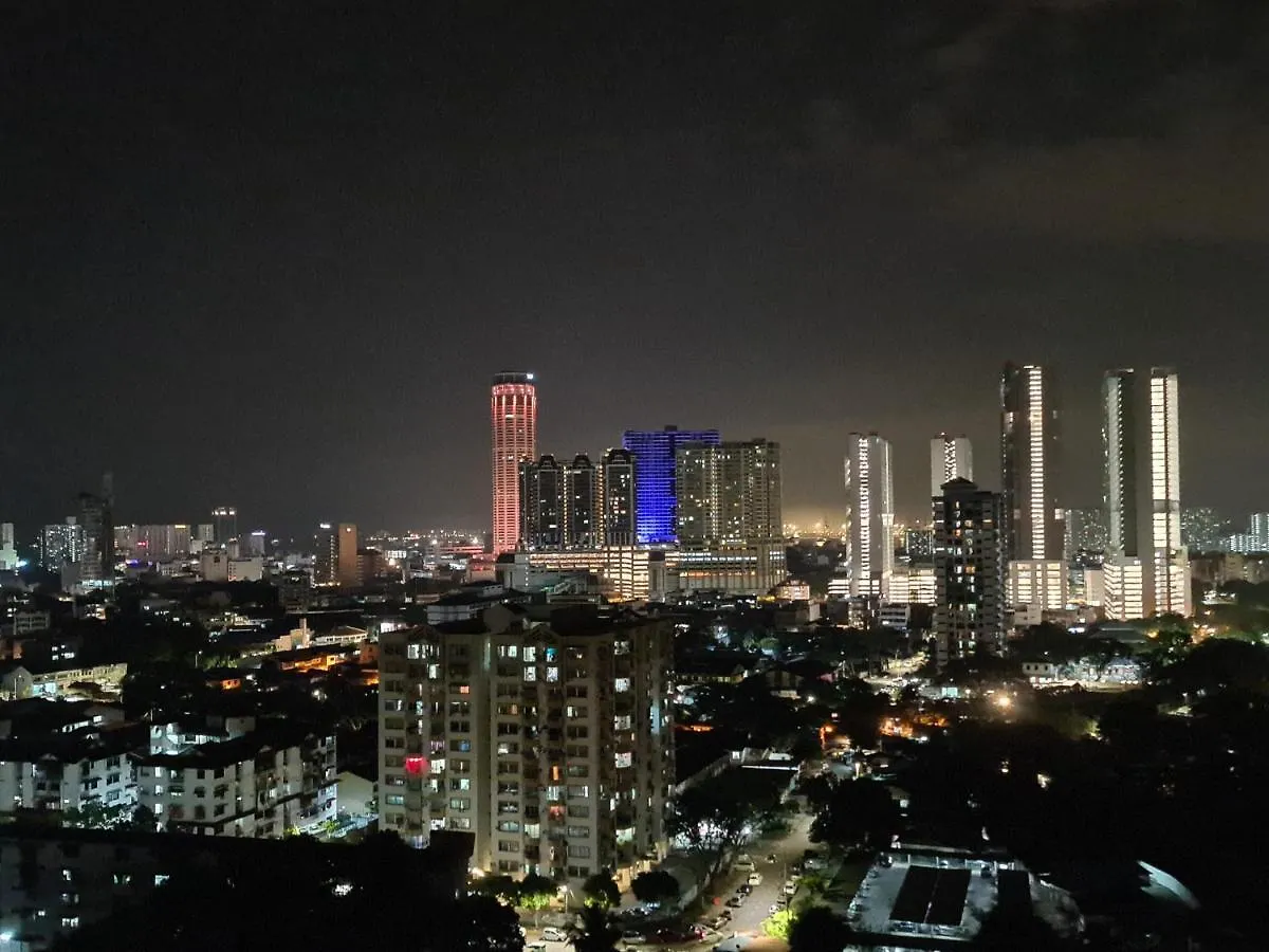 Beacon Executive Suite - Skypool Penang View Τζωρτζ Τάουν 0*,  Μαλαισία